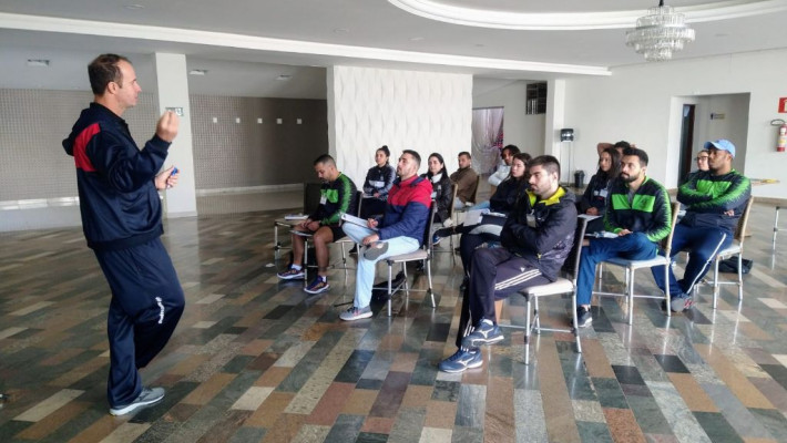 TREINAMENTO – NATAÇÃO