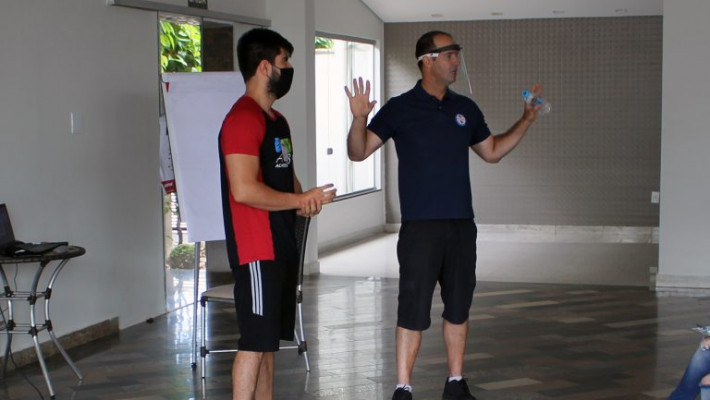 1º Treinamento AABB Pará de Minas – Natação Sistema Positivo