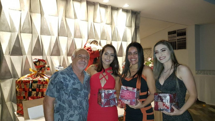 CONFRATERNIZAÇÃO DOS FUNCIONÁRIOS